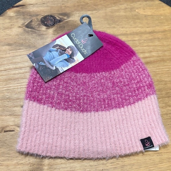 Cuddl Duds Women"s Winter Beanie Hat and Glove Set Pink Fall/Soft OS NEW - Picture 2 of 8